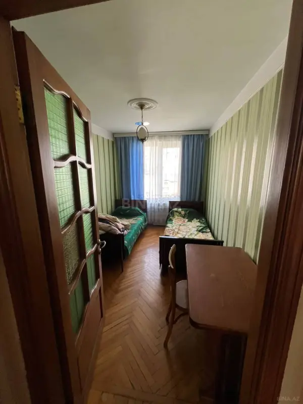 Kirayə verilir 3 otaqlı mənzil 105 m²
