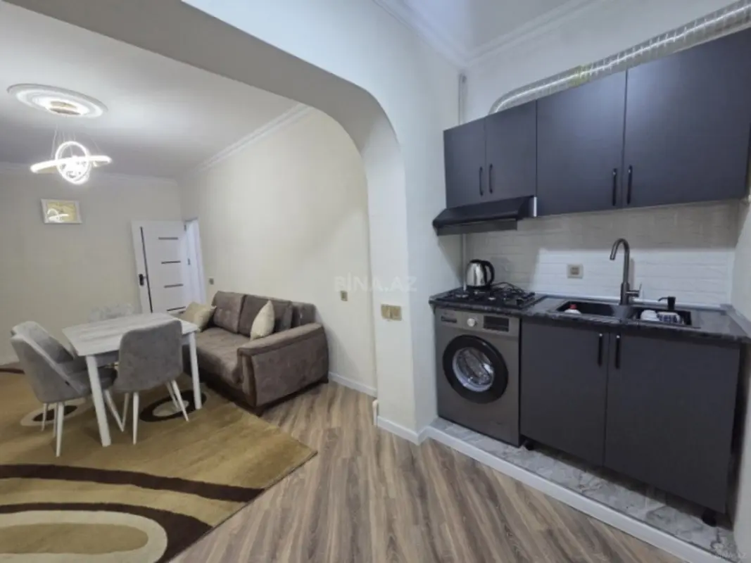 Kirayə verilir 2 otaqlı mənzil 45 m²