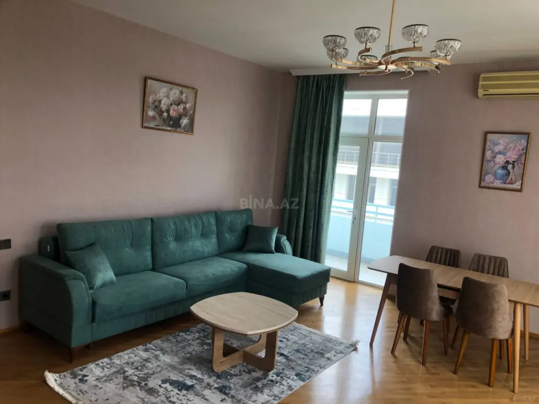 Kirayə verilir 2 otaqlı mənzil 100 m²