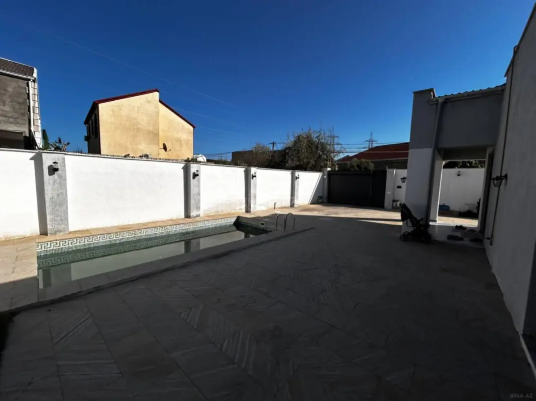 Satılır 4 otaqlı həyət evi 148 m²