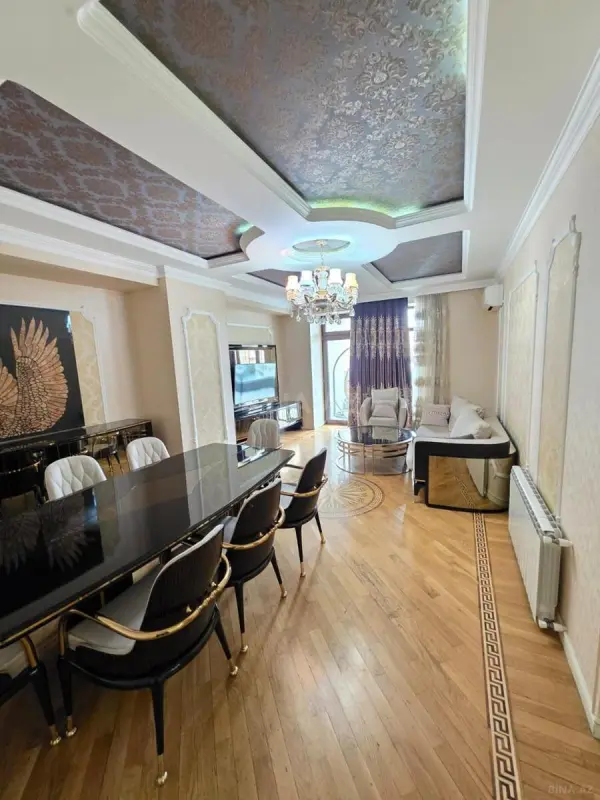 Kirayə verilir 3 otaqlı mənzil 150 m²