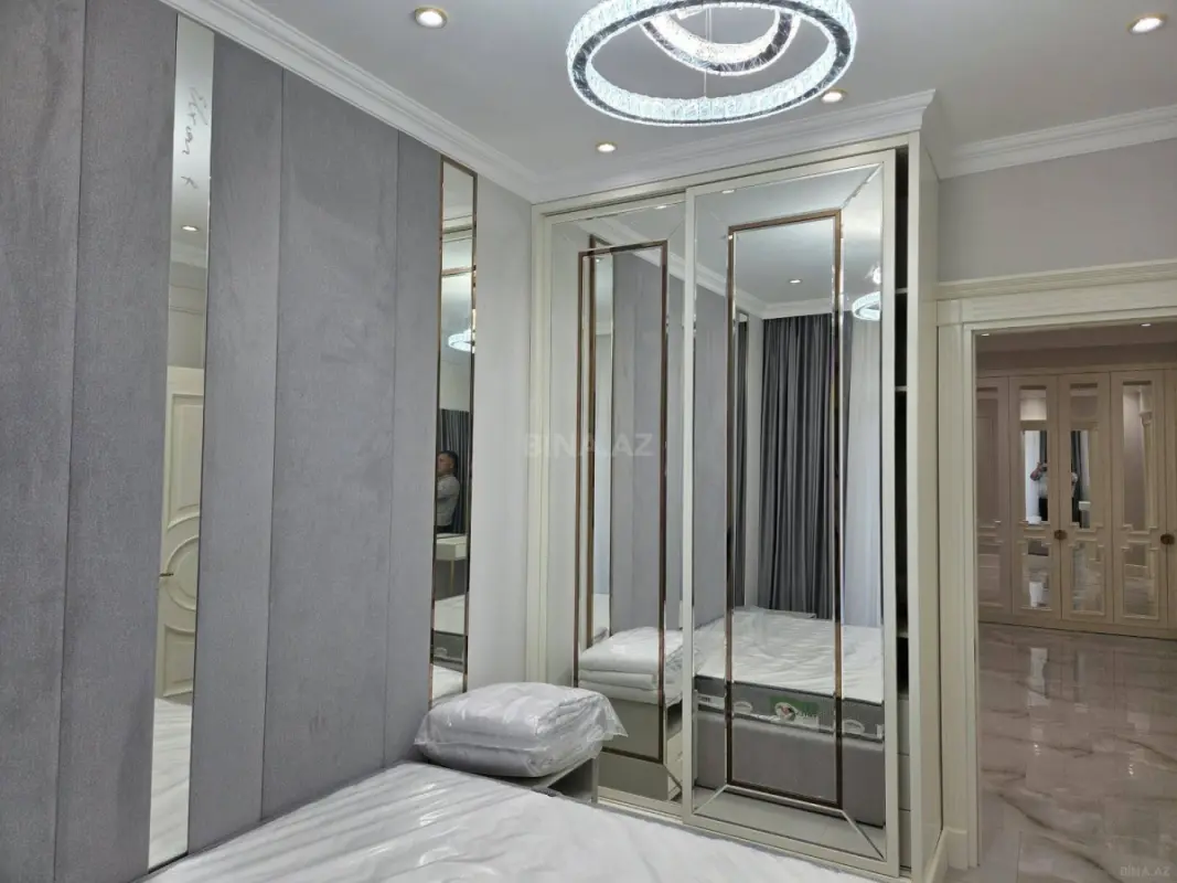Kirayə verilir 3 otaqlı mənzil 110 m²