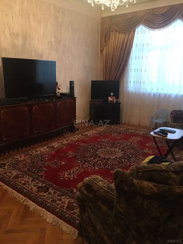 Satılır 1 otaqlı mənzil 37 m²
