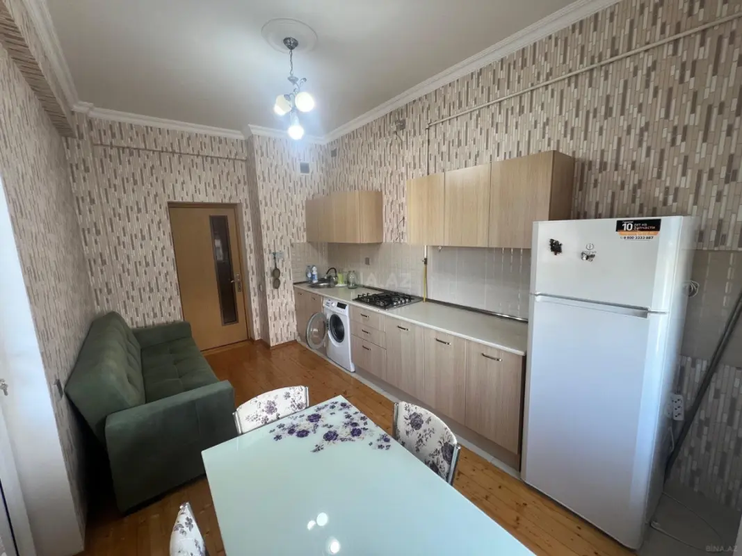 Kirayə verilir 2 otaqlı mənzil 88 m²