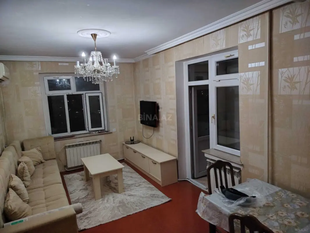 Kirayə verilir 2 otaqlı mənzil 56 m²