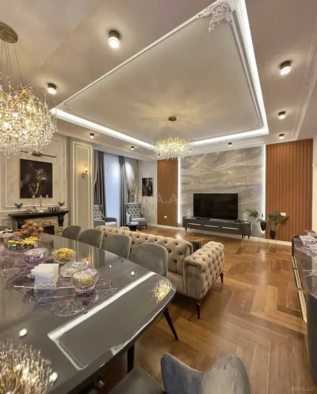 Satılır 3 otaqlı mənzil 145 m²