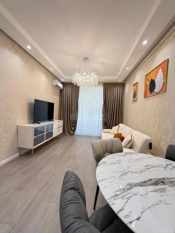 Satılır 3 otaqlı mənzil 79 m²