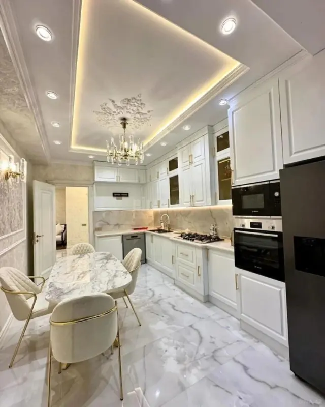 Kirayə verilir 3 otaqlı mənzil 130 m²