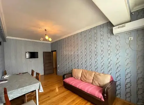 Kirayə verilir 2 otaqlı mənzil 70 m² — Bakı, Nərimanov 2 otaq 70.00 m²