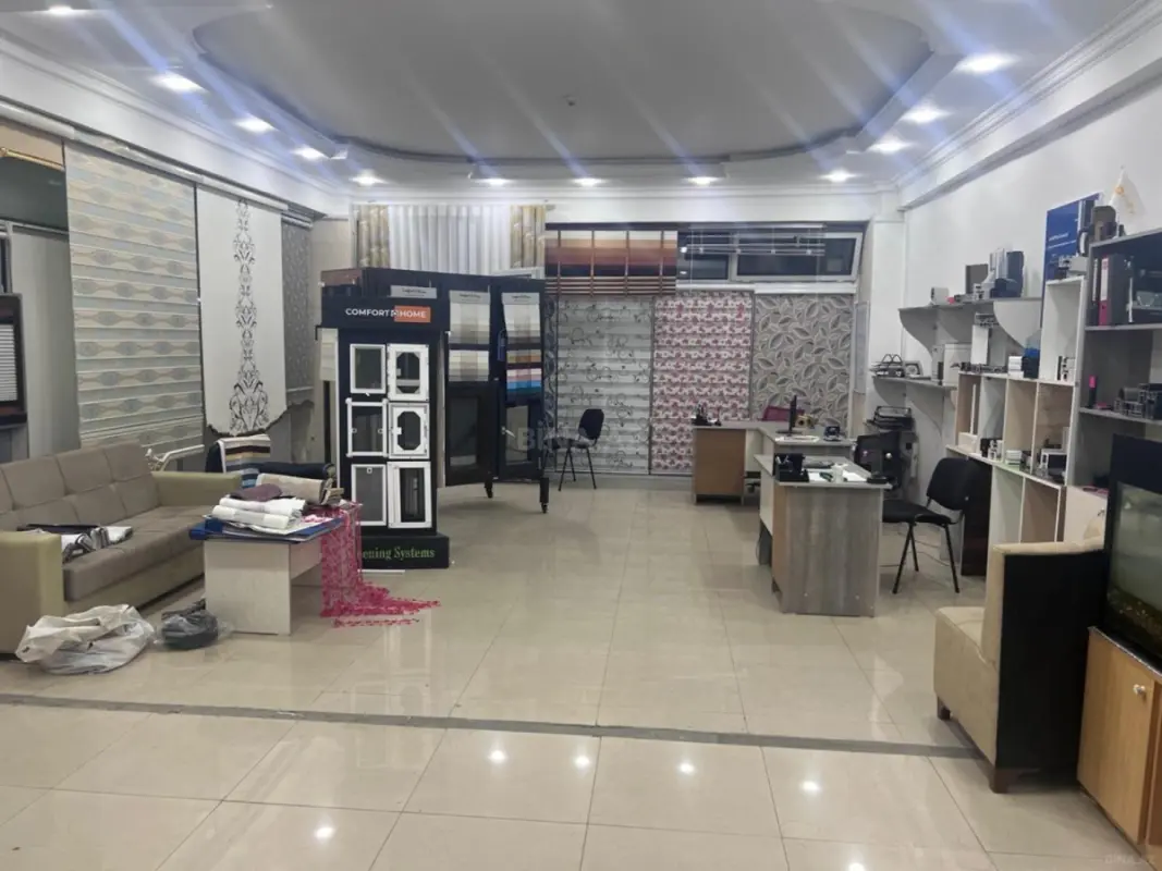 Satılır obyekt 80 m²