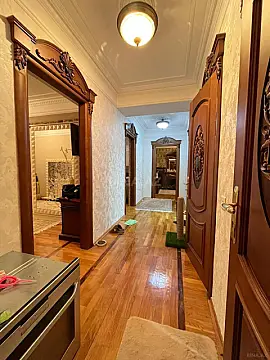 Satılır 4 otaqlı mənzil 115 m² — Bakı 4 otaq 115.00 m²
