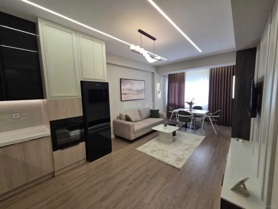 Kirayə verilir 2 otaqlı mənzil 65 m²