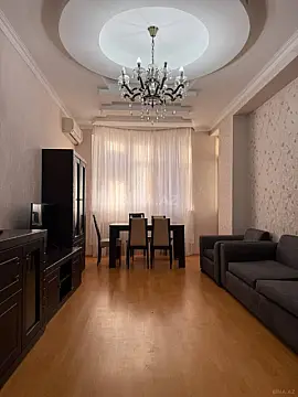 Kirayə verilir 2 otaqlı mənzil 100 m² — Bakı, Nərimanov 2 otaq 100.00 m²