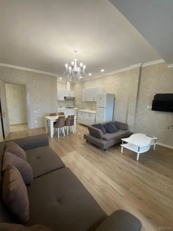 Kirayə verilir 2 otaqlı mənzil 65 m²