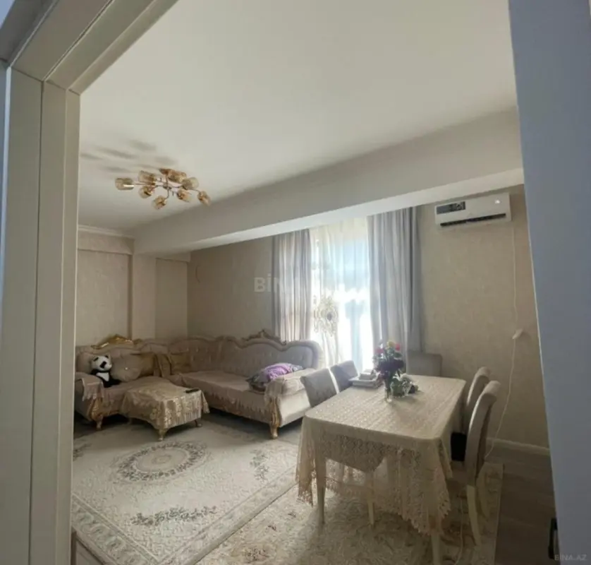 Kirayə verilir 2 otaqlı mənzil 58 m²