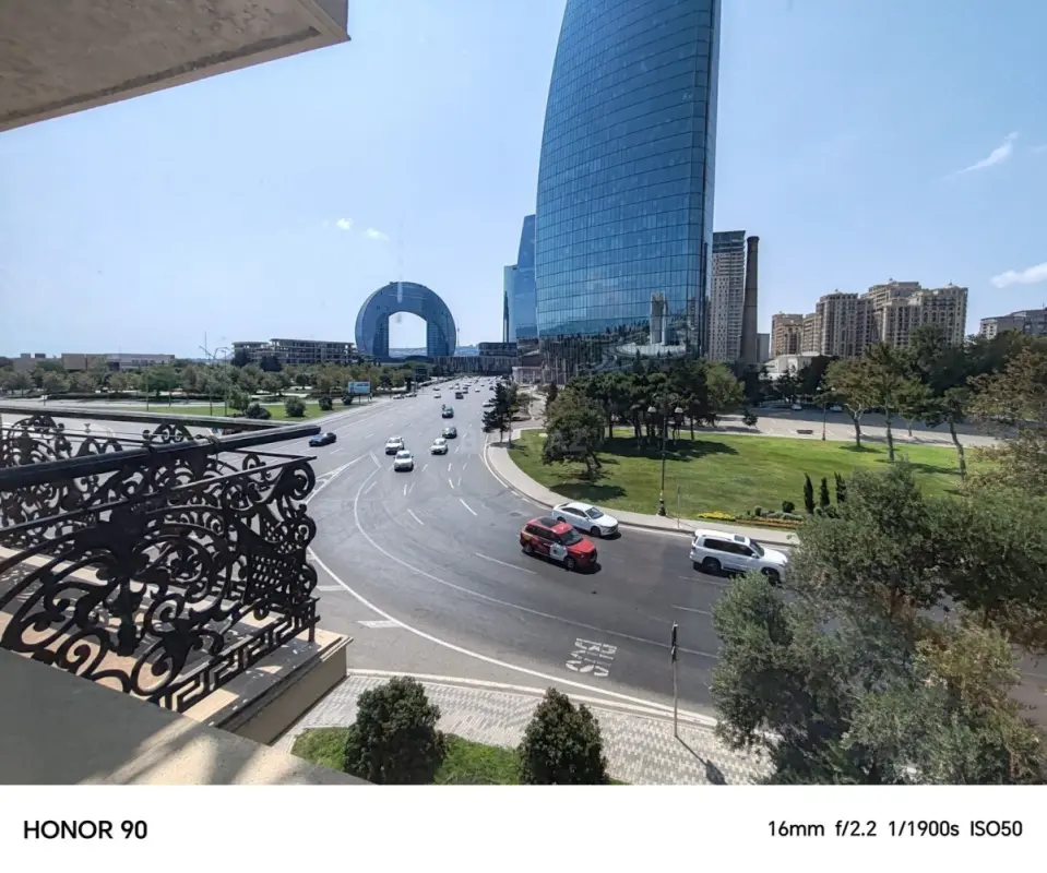 Kirayə verilir 3 otaqlı mənzil 140 m²