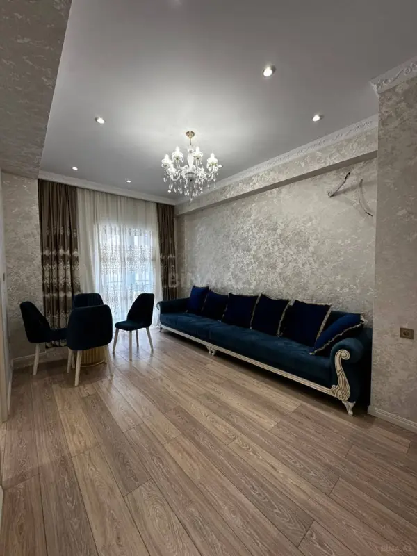 Kirayə verilir 2 otaqlı mənzil 56 m²