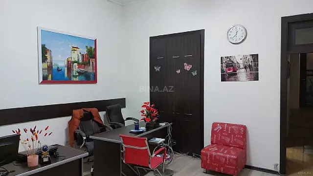Kirayə verilir 3 otaqlı ofis 80 m² — Bakı 3 otaq 80.00 m²