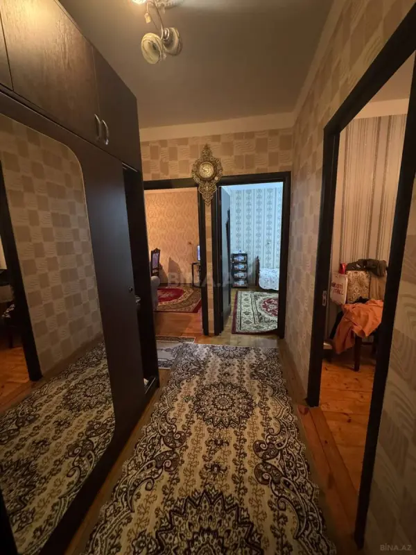 Satılır 4 otaqlı mənzil 75 m²