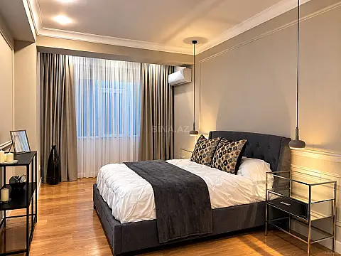 Kirayə verilir 3 otaqlı mənzil 130 m² — Bakı, Səbail 3 otaq 130.00 m²