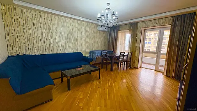 Kirayə verilir 2 otaqlı mənzil 64 m² — Bakı 2 otaq 64.00 m²