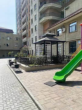 Kirayə verilir 2 otaqlı mənzil 67 m² — Bakı 2 otaq 67.00 m²