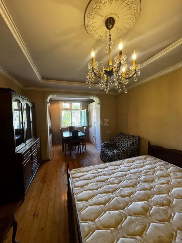 Kirayə verilir 3 otaqlı mənzil 100 m²
