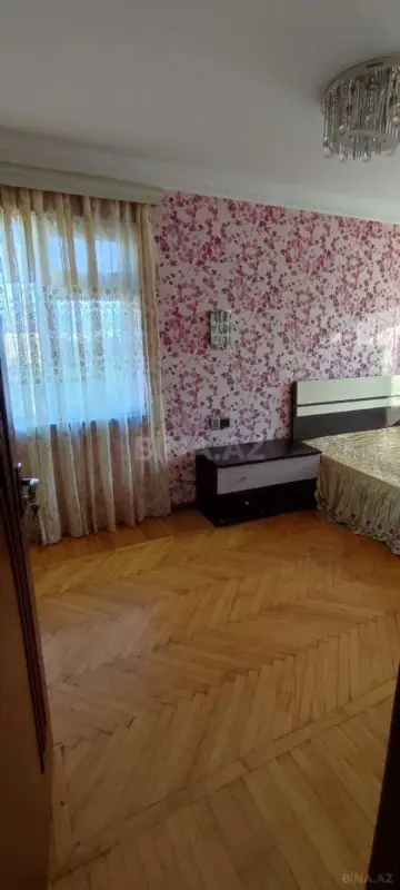 Kirayə verilir 2 otaqlı mənzil 48 m²