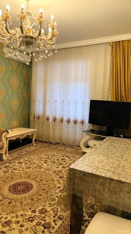 Kirayə verilir 2 otaqlı mənzil 68 m²