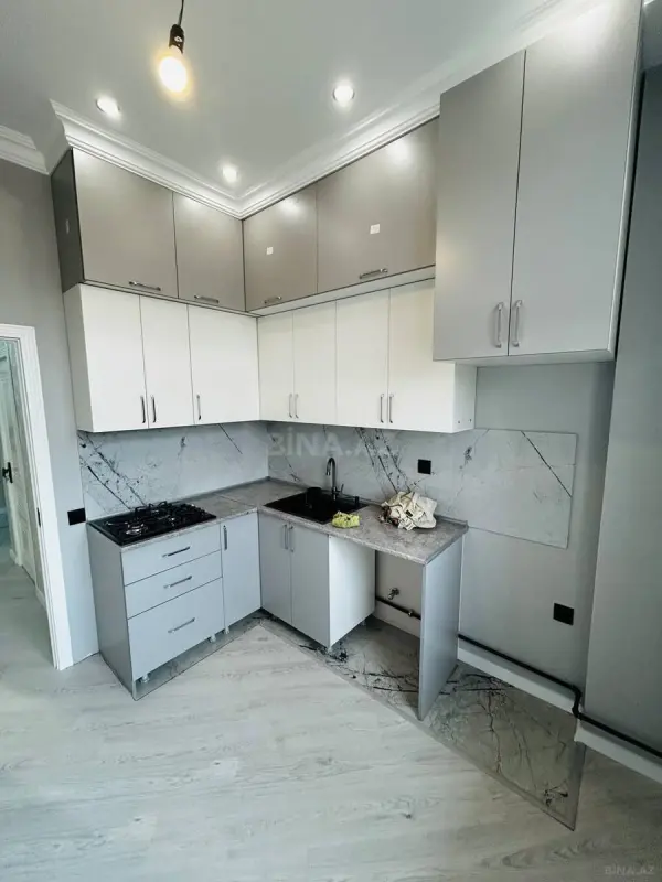 Satılır 2 otaqlı mənzil 56 m²