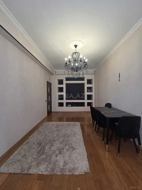 Satılır 2 otaqlı mənzil 63 m²