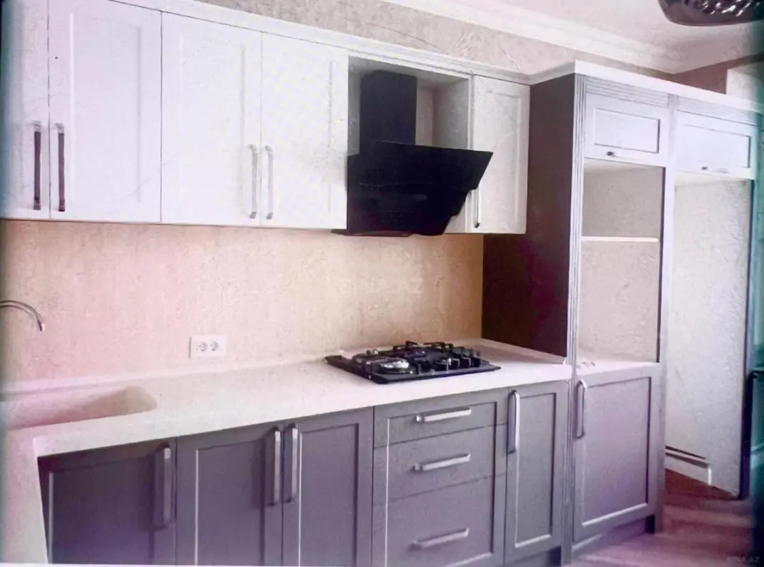 Satılır 3 otaqlı mənzil 120 m²