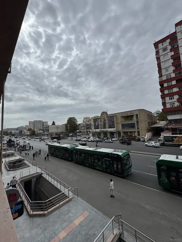 Satılır obyekt 128 m²