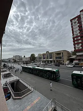 Satılır obyekt 128 m² — Bakı, İnşaatçılar 128.00 m²