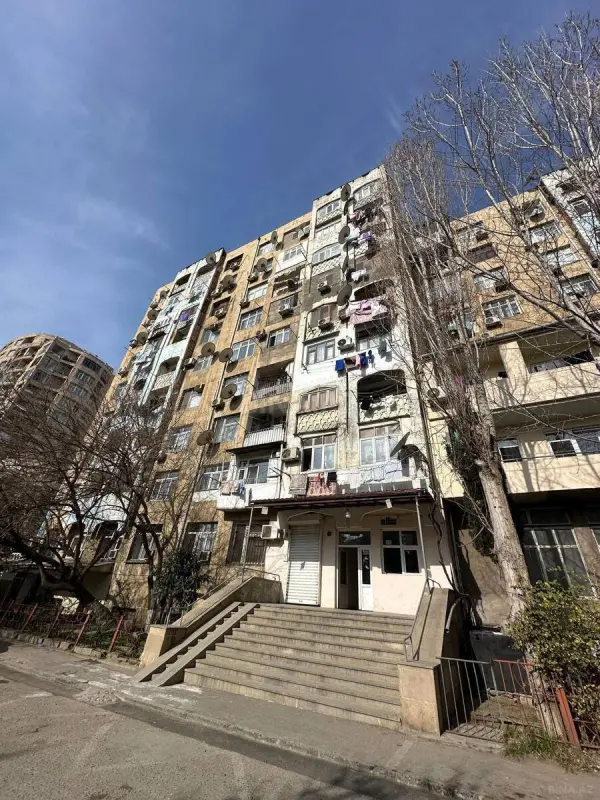 Satılır 2 otaqlı mənzil 41 m²