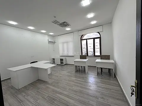 Kirayə verilir 1 otaqlı ofis 25 m² — Bakı, Nərimanov 1 otaq 25.00 m²