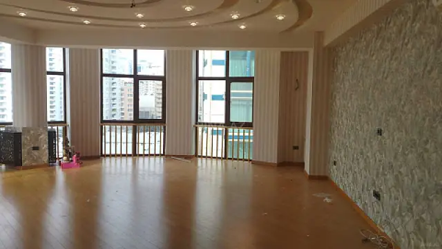 Satılır 4 otaqlı mənzil 300 m² — Bakı 4 otaq 300.00 m²