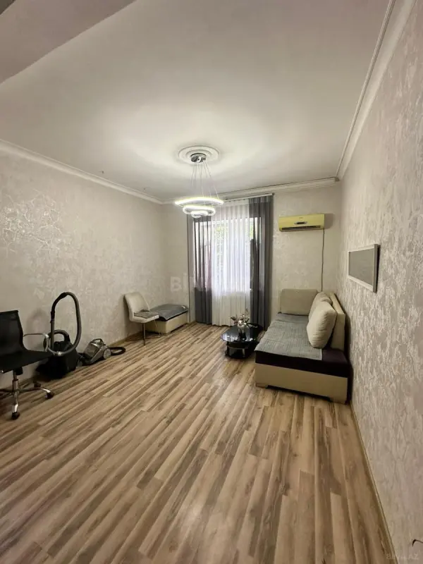 Satılır 2 otaqlı mənzil 40 m²