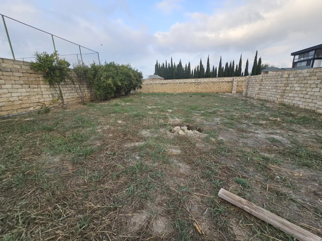 Satılır torpaq sahəsi 4 m²