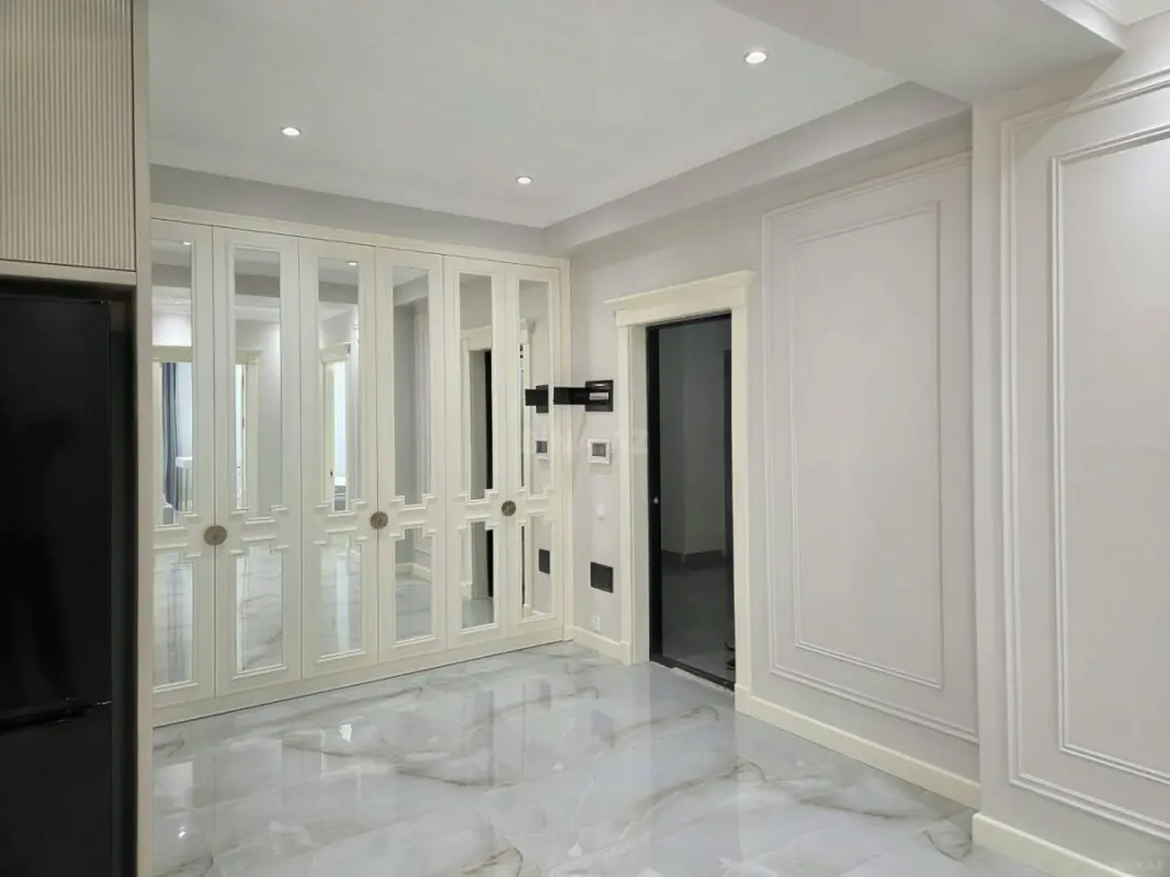 Kirayə verilir 3 otaqlı mənzil 110 m²