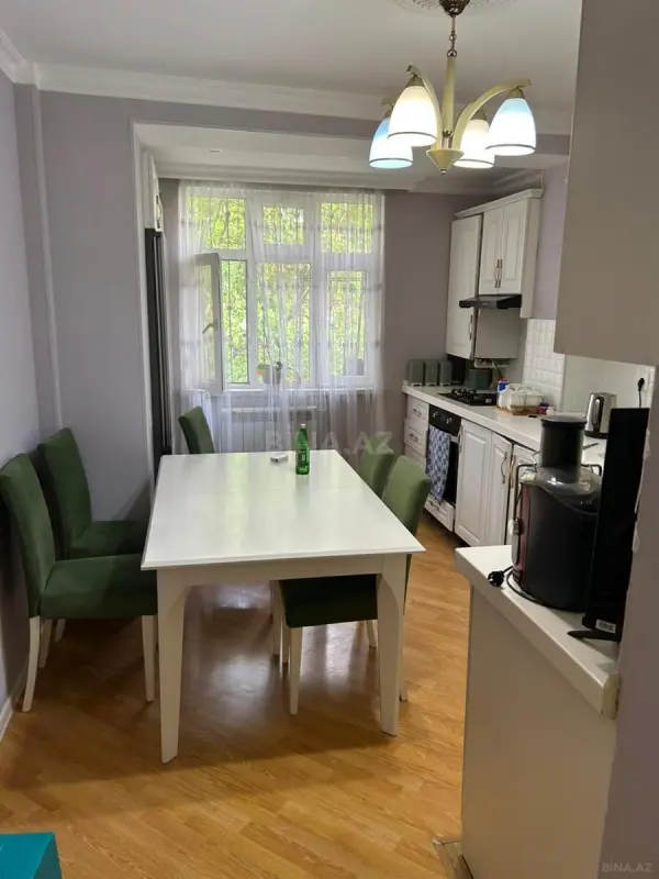 Kirayə verilir 3 otaqlı mənzil 80 m²