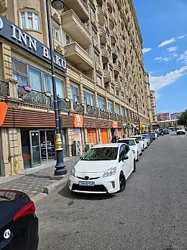 Kirayə verilir 3 otaqlı mənzil 100 m² — Bakı, Nərimanov 3 otaq 100.00 m²