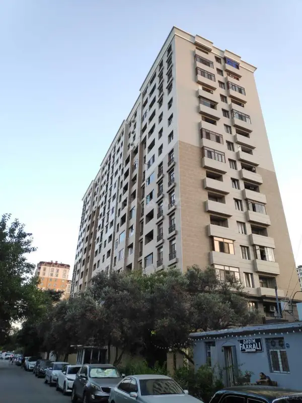 Satılır 2 otaqlı mənzil 46 m²