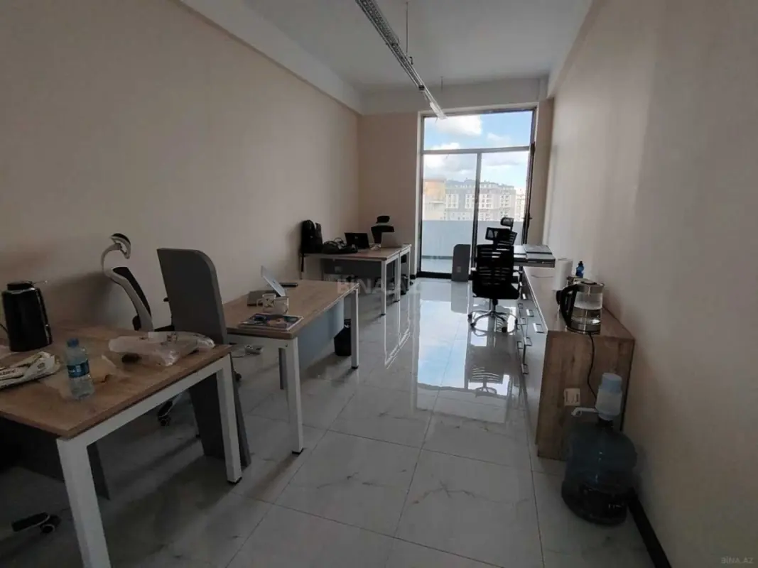 Kirayə verilir 2 otaqlı ofis 38 m²
