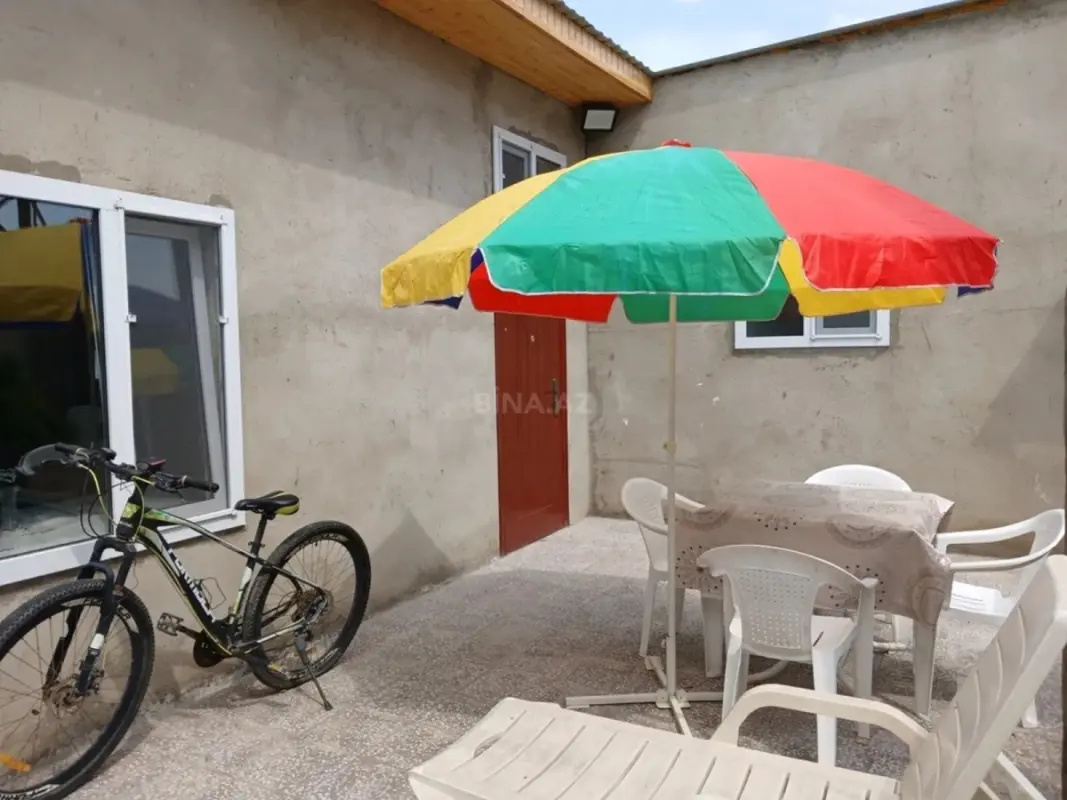 Kirayə verilir 2 otaqlı həyət evi 50 m²