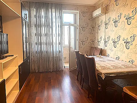 Satılır 3 otaqlı mənzil 90 m² — Bakı, Həzi Aslanov qəs. 3 otaq 90.00 m²