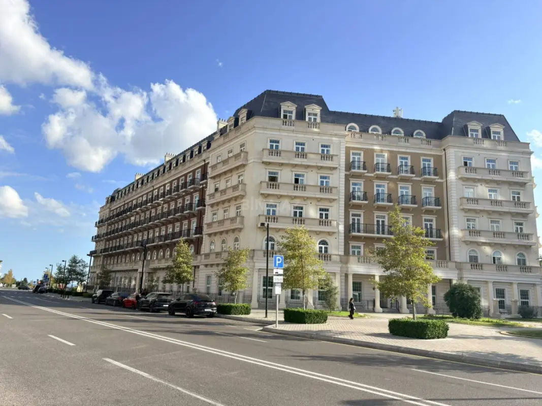 Kirayə verilir 3 otaqlı ofis 110 m²