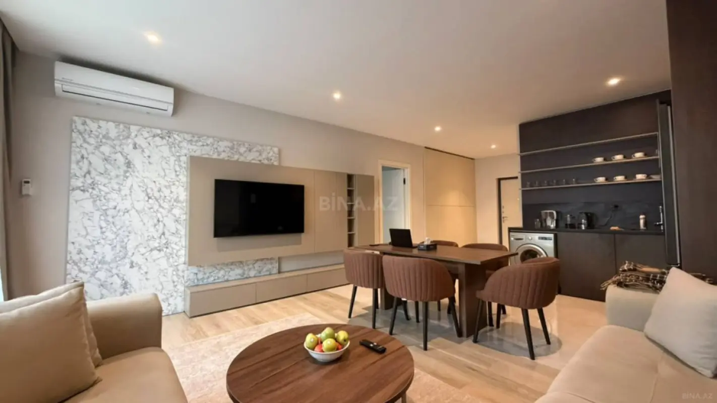 Kirayə verilir 2 otaqlı mənzil 100 m²