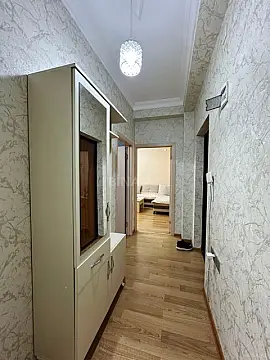 Kirayə verilir 2 otaqlı mənzil 61 m² — Bakı, Həzi Aslanov qəs. 2 otaq 61.00 m²