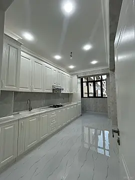 Kirayə verilir 2 otaqlı mənzil 90 m² — Bakı, 8-ci mikrorayon 2 otaq 90.00 m²